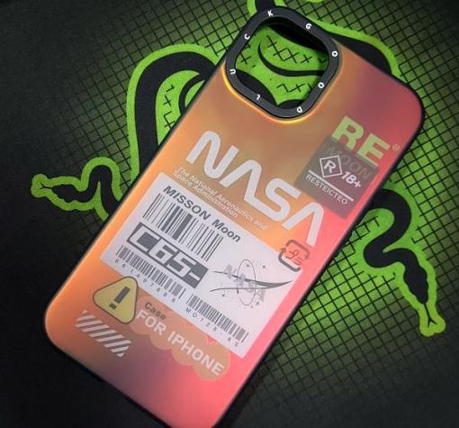 Луксозен неонов твърд гръб / case / за iPhone 13 - NASA