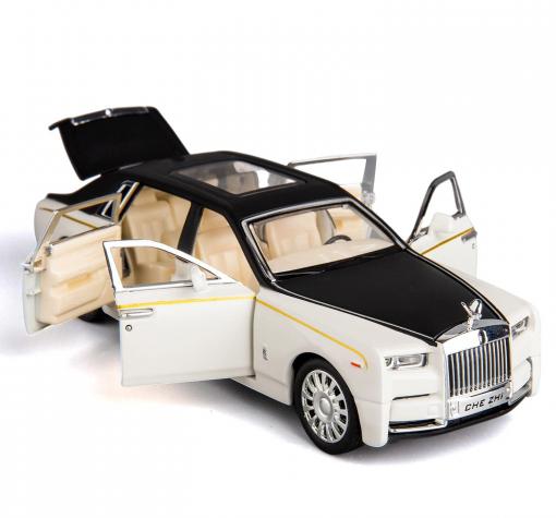 Колекционерска Метална кола със звук и светлини Rolls Royce Phantom 1/24