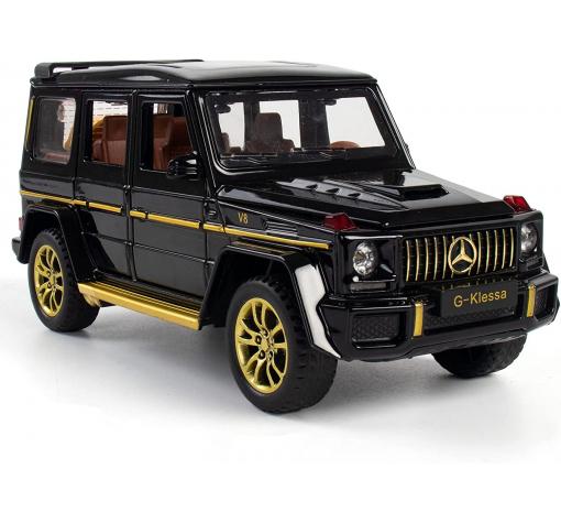 Метален джип с отварящи се врати капаци светлини и звуци Mercedes Benz G-Class G63 1:32