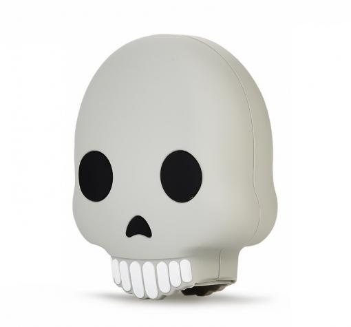 Универсална външна батерия / Universal Power Bank 2.1A Doble USB 8800mAh - Skull