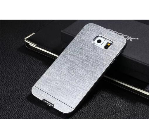 Луксозен твърд гръб MOTOMO за Samsung S7 G930 - сребристЛуксозен твърд гръб MOTOMO за Samsung S7 G930 - сребрист