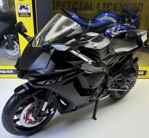 Метален мотор YAMAHA YZF - R1