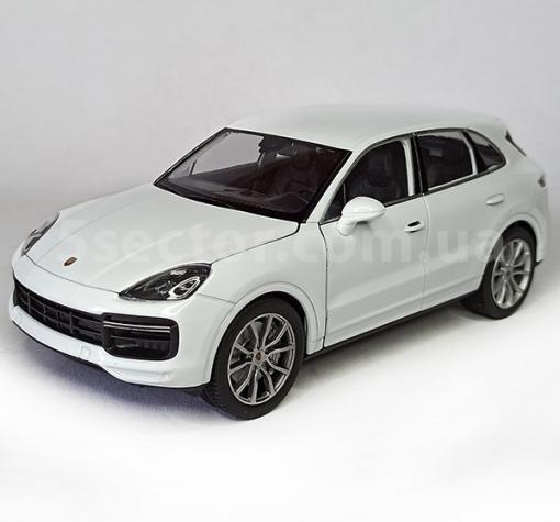Метална кола Porsche Cayenne с отварящи се врати капаци светлини и звуци 1:24
