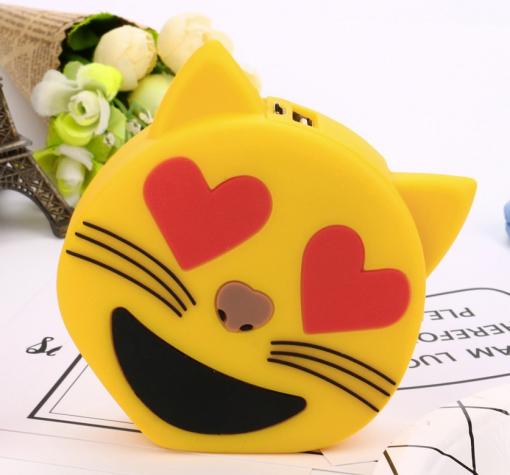 Универсална външна батерия Cartoon Emoji / Universal Power Bank Cartoon Emoji 5600mAh - Cat / Emoji