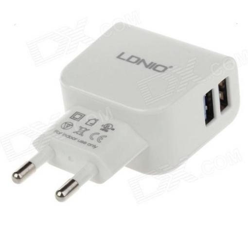 Оригинално зарядно устройство LDNIO 220V с два USB порта 5V / 2.1A за Samsung, LG, HTC, Sony, Nokia, Huawei, ZTE, Apple, BlackBerry и други - бял