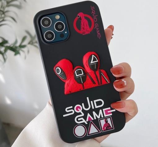 Луксозен гръб / кейс / Squid Game за Apple iPhone 13 6.1'' - черен / тъмно синя рамка