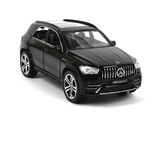 Метална кола Mercedes GLE AMG 63 S с отварящи се врати капаци светлини и звуци 1:32