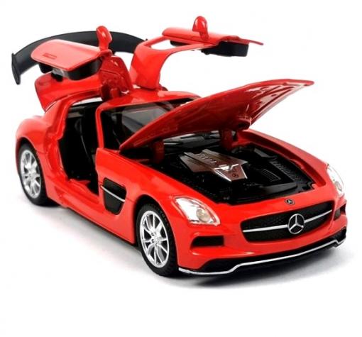 Метална кола с отварящи се врати капаци светлини и звуци Mercedes SLS AMG 1:32